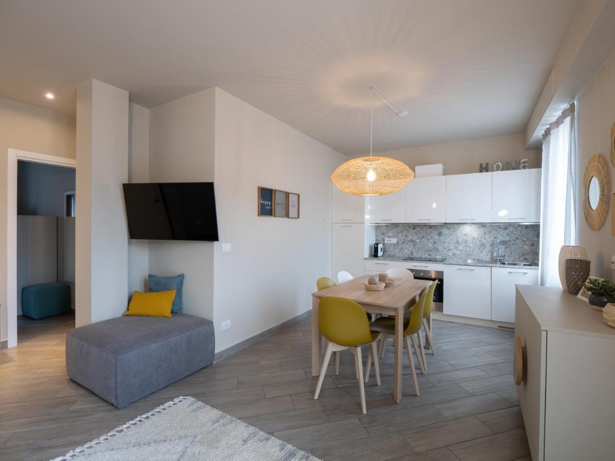 Appartamento Melograno "A Casa Felice" Pietra Ligure Exteriör bild