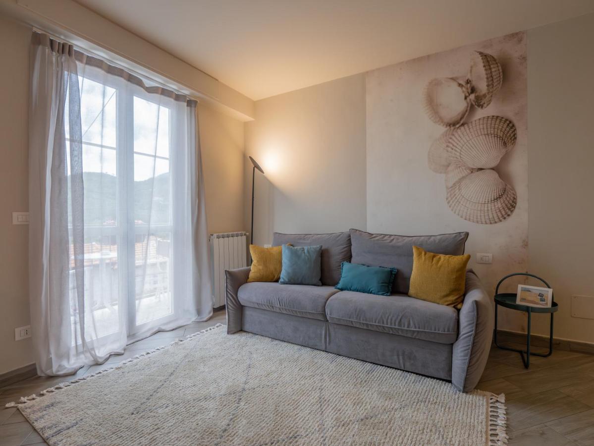 Appartamento Melograno "A Casa Felice" Pietra Ligure Exteriör bild